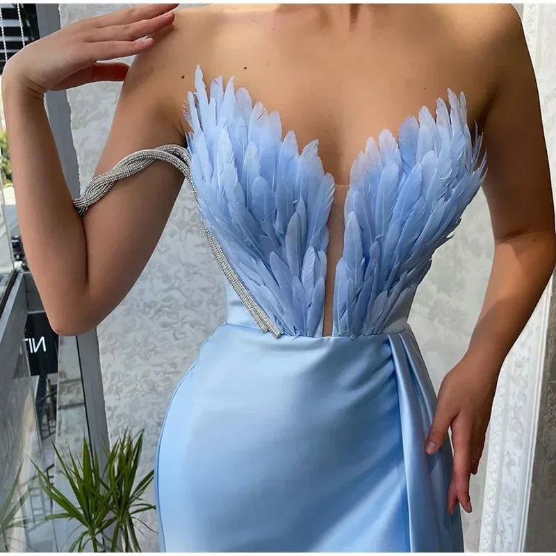 White Angel Feather Dress Luxury Design Women's Off Shoulder Elegant Long Dress Halloween Christmas Party Evening Wedding Dress